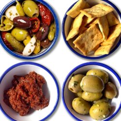 Mini Meze<br><span class="deli-pot-weight">(inc. 4 bowls & FREE DELIVERY)</span>